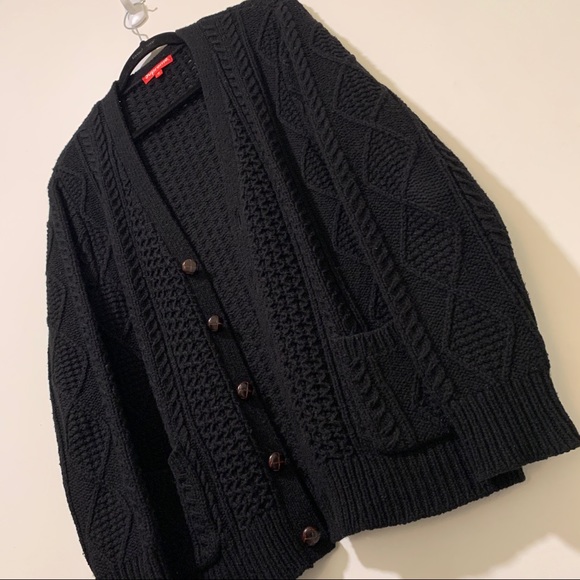 2015 Supreme Cable Knit Cardigan - Picture 2 of 4